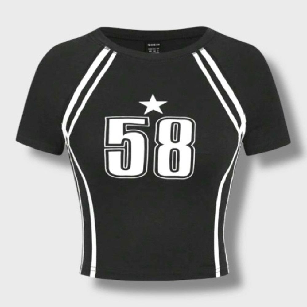 Women’s Black & White Graphic Crop Top - L